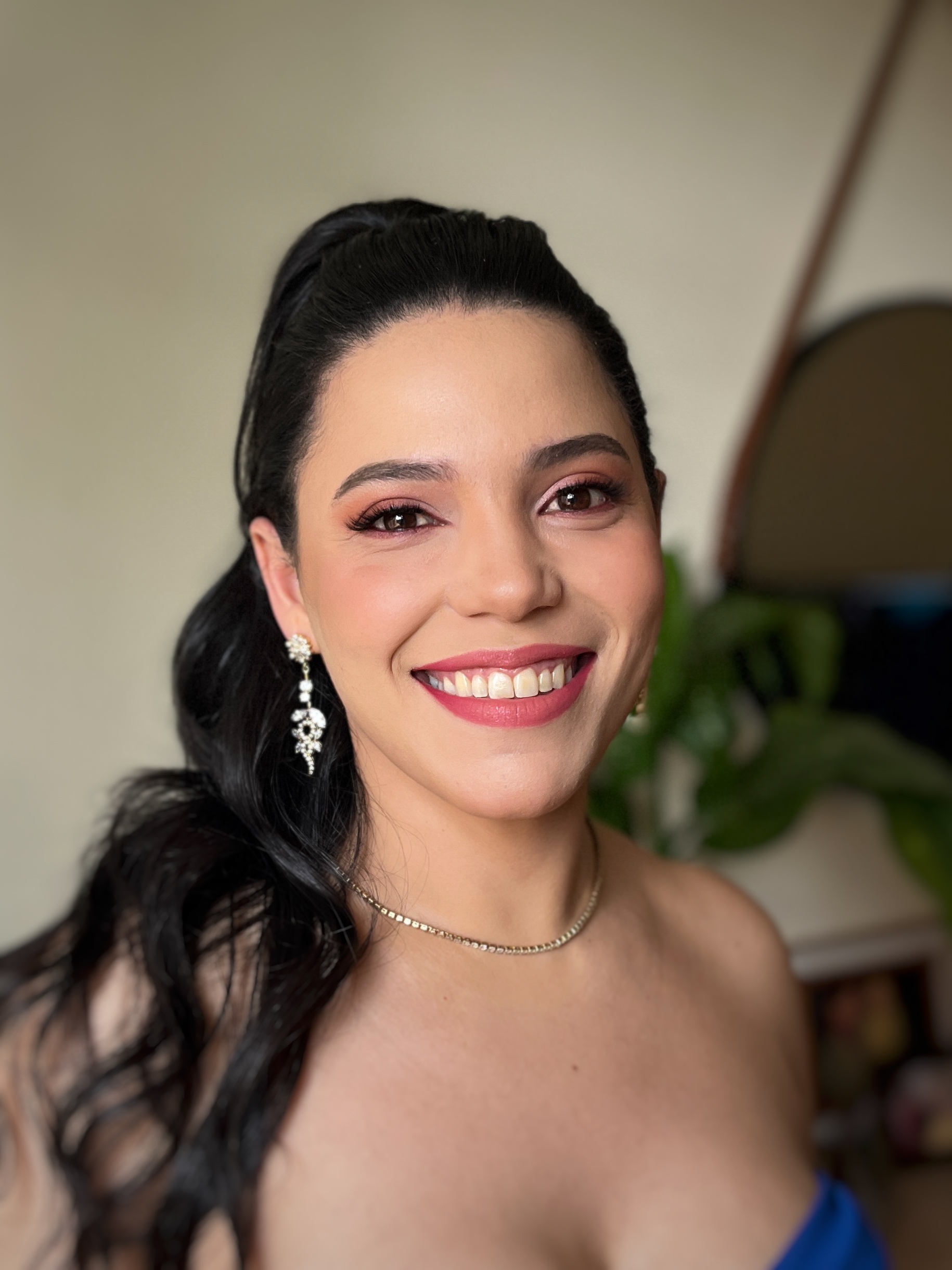 Maquiagem para Debutante (15 Anos) em Belo Horizonte – Make da Cerimônia ao Baile