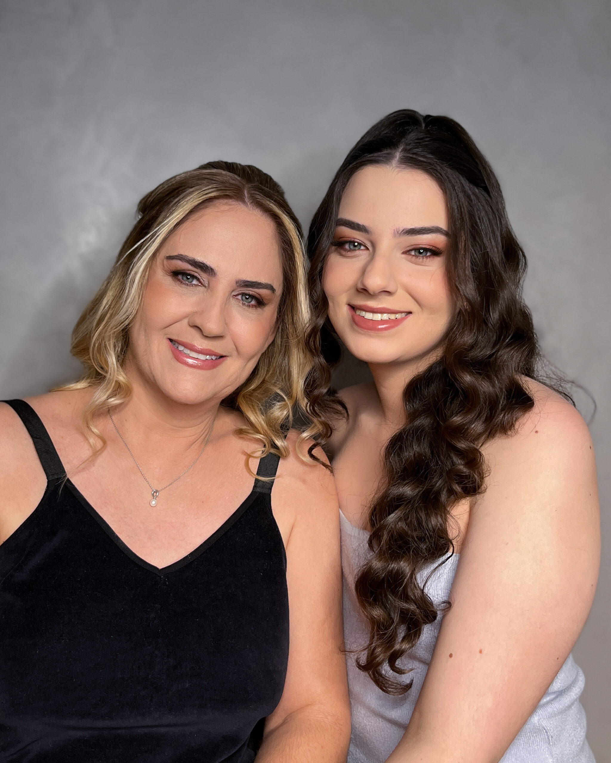 Maquiagem para Debutante (15 Anos) em Belo Horizonte – Make da Cerimônia ao Baile